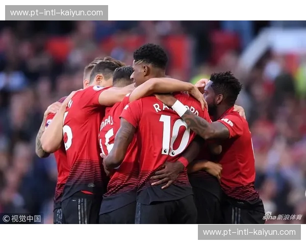 红蓝对决，荣耀之战：莱斯特城与曼联的恩怨情仇